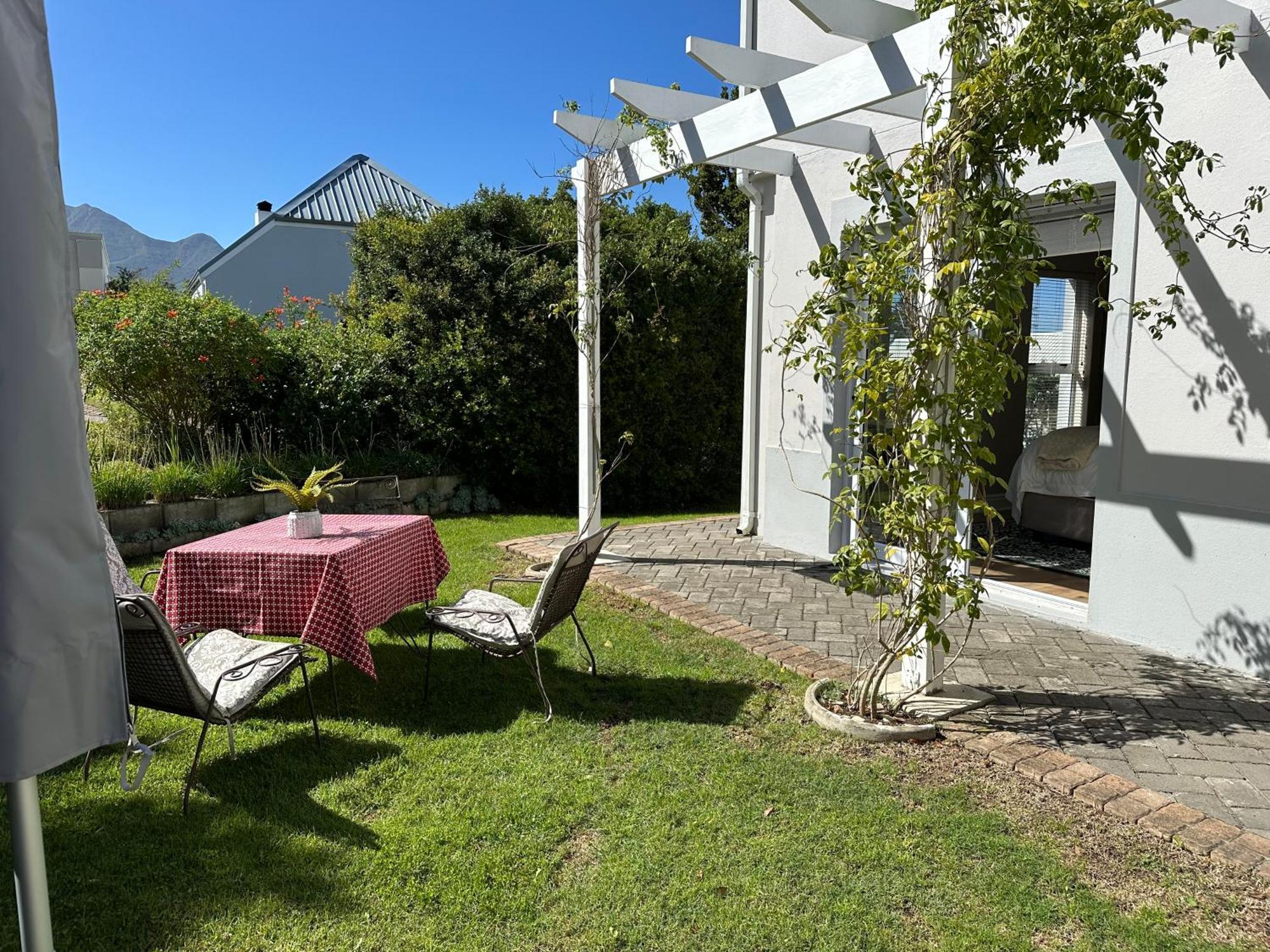 Manor 22